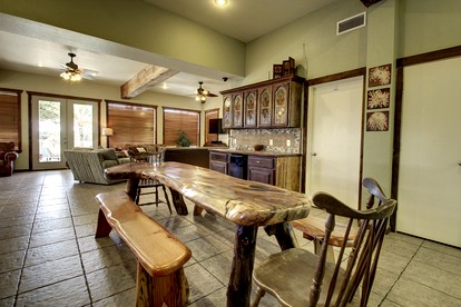 Luxury Rental with a Swimming Pool Perfect for Large Groups near Gruene, Texas - New Braunfels, Texas - glamping.directory