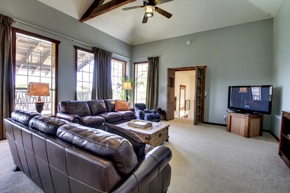Luxury Rental with a Swimming Pool Perfect for Large Groups near Gruene, Texas - New Braunfels, Texas - glamping.directory