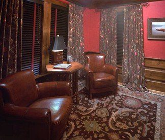 Unique Vacation Rental at Whiteface Club Resort on Lake Placid, New York - Lake Placid, New York - glamping.directory
