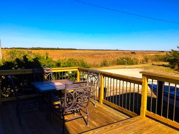 Pet-Friendly Cottage Rental with Stunning Decking on Delaware Bay, New Jersey - Heislerville, New Jersey - glamping.directory