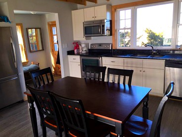 Pet-Friendly Cottage Rental with Stunning Decking on Delaware Bay, New Jersey - Heislerville, New Jersey - glamping.directory