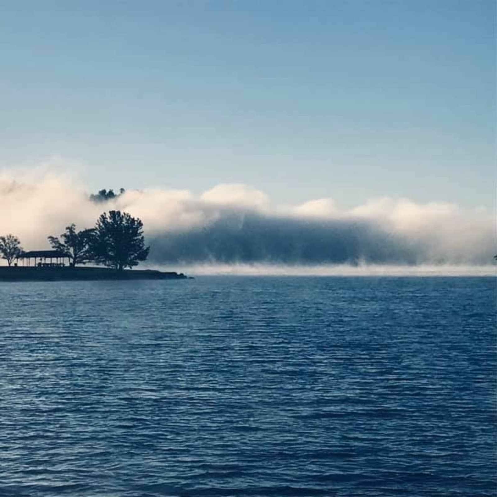 Serene Lakefront Retreat - Ashville, Alabama - glamping.directory