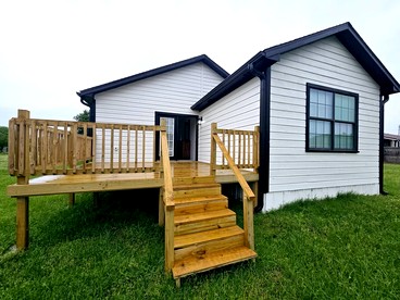 Modern Vacation Rental near Lake Fork for a Fantastic Family Getaway in Texas - Quitman, Texas - glamping.directory