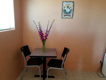 Homey Getaway Cabin Rental, Arizona - McNeal, Arizona - glamping.directory