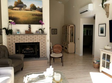 Delightful Cottage Rental with Scenic Views near the Poconos, Pennsylvania - Tobyhanna, Pennsylvania - glamping.directory