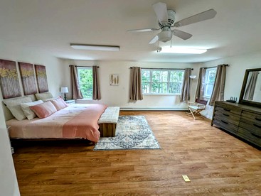 Serene Lakeside Cabin with Fire Pit, Waterfront Retreat Near Graham Lake, Mariaville Maine - Mariaville, Maine - glamping.directory