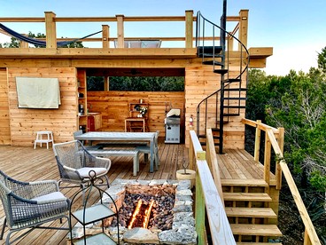 Amazing Yurt for Couples with Stunning Views in Wimberley, Texas - Wimberley, Texas - glamping.directory