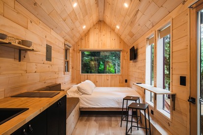 Secluded, Dog Friendly Tiny House on the Hudson River, near Saratoga Springs - Corinth, New York - glamping.directory