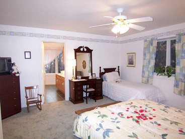 Peaceful Room Rental Nestled in Nature near Ephrata, Pennsylvania - Ephrata, Pennsylvania - glamping.directory
