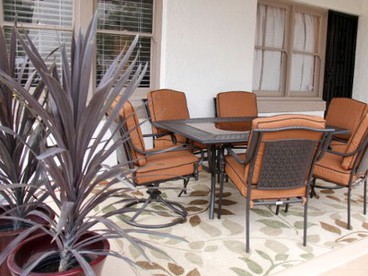 Historic Luxury Vacation Rental with Private Patio Close to Central Tucson - Tucson, Arizona - glamping.directory