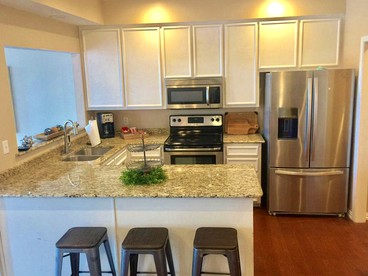 Spacious Group Vacation Rental for 15 Guests near Cambridge, Texas - Pottsboro, Texas - glamping.directory