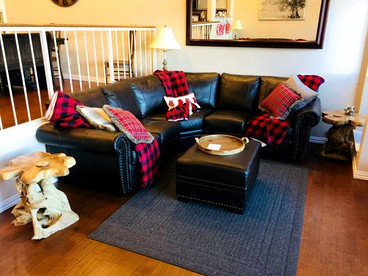 Spacious Group Vacation Rental for 15 Guests near Cambridge, Texas - Pottsboro, Texas - glamping.directory