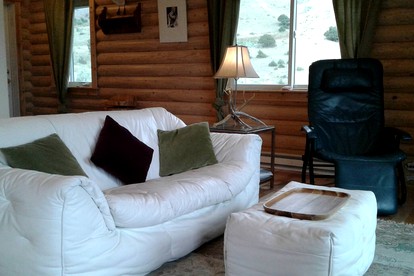 Secluded Cabin Rental with Stunning Views near Bozeman, Montana - Emigrant, Montana - glamping.directory