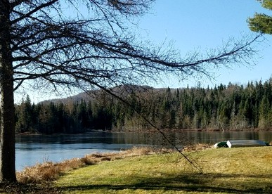 Cabin for Couples, Perfect for a Romantic Getaway in New Hampshire - Stewartstown, New Hampshire - glamping.directory