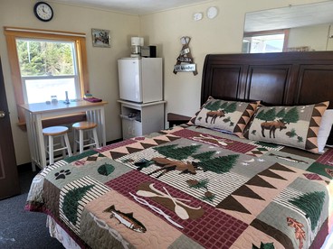 Cabin for Couples, Perfect for a Romantic Getaway in New Hampshire - Stewartstown, New Hampshire - glamping.directory