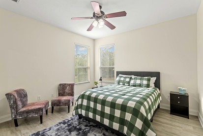 Modern Spacious Getaway: Heated Pool, Movie Room, Huge Yard & Event-Friendly in New Port Richey, Florida - New Port Richey, Florida - glamping.directory