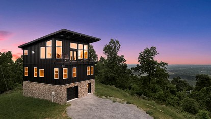 Scenic Getaway Cabin w/ Fire Pit, Deck & Panoramic Views in Martinsburg, WV - glamping.directory