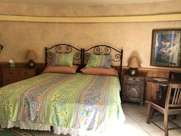 Peaceful Vacation Suite Rental Overlooking Mescal Canyon in Clarkdale, Arizona - Clarkdale, Arizona - glamping.directory