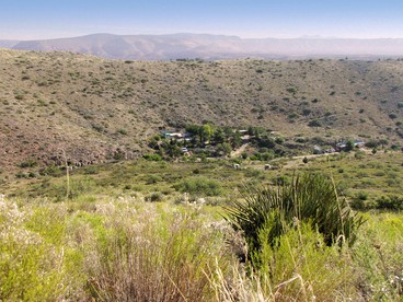 Peaceful Vacation Suite Rental Overlooking Mescal Canyon in Clarkdale, Arizona - Clarkdale, Arizona - glamping.directory