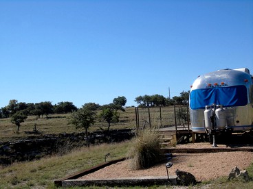 Classically Vintage Airstream Getaway near Austin, Texas - Dripping Springs, Texas - glamping.directory