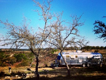Classically Vintage Airstream Getaway near Austin, Texas - glamping.directory