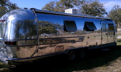 Classically Vintage Airstream Getaway near Austin, Texas - Dripping Springs, Texas - glamping.directory