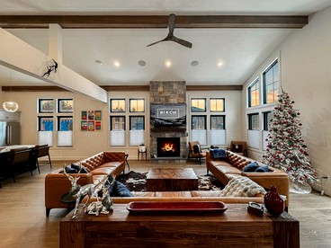 Fabulous Cottage with Games, Hot-tub and Great Sights in Intervale, New Hampshire - Intervale, New Hampshire - glamping.directory