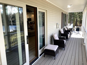 Gorgeous Cottage with Hot-tub and Games in Beaver Cove, Maine - Beaver Cove, Maine - glamping.directory